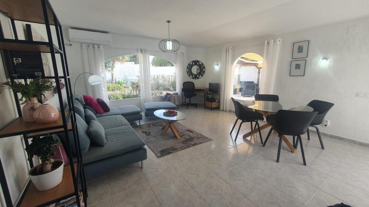 Cheerful 2-Bedroom Villa With Private Pool Calpe Exteriér fotografie